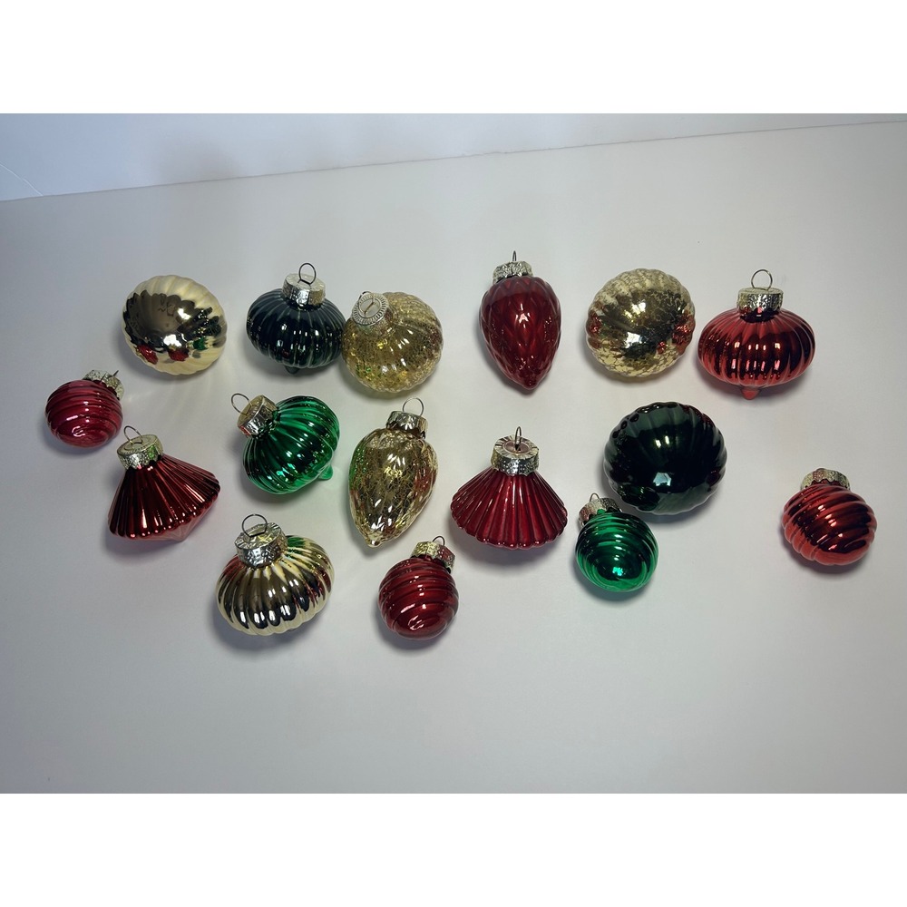 Vintage Style Shiny Glass‎ Christmas Ornaments Lot of 16 Red Green Gold Ribbed